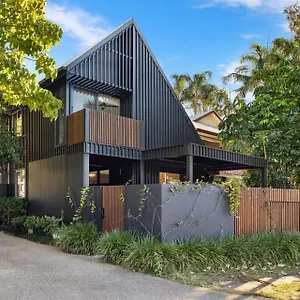 Holiday home Noire At The Beach Byron Bay
